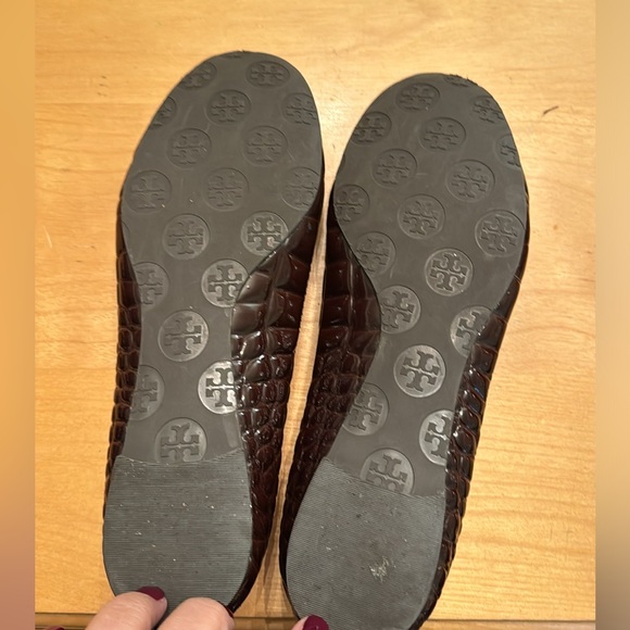 Tori Burch Brown Leather Ballet with Logo SZ 7.5 - Picture 3 of 3